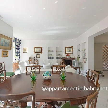 Mirto Villa *